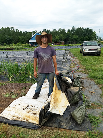 efficient-lowstress-techniques-handling-silage-tarps